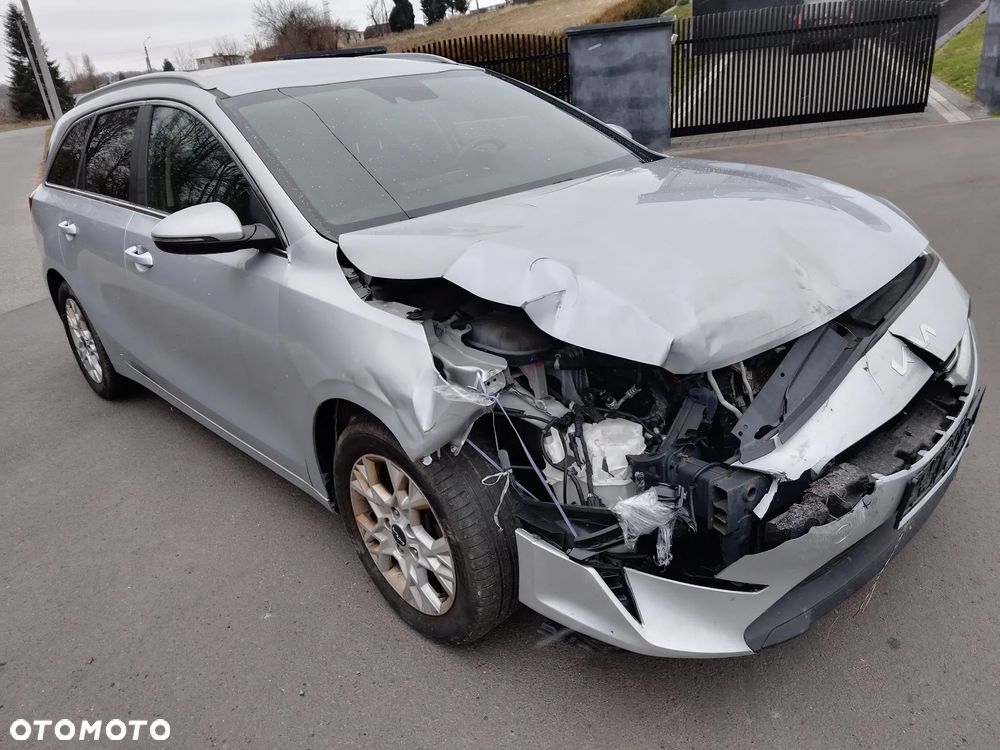 Kia Ceed 1.5 T-GDI MHEV L - 7