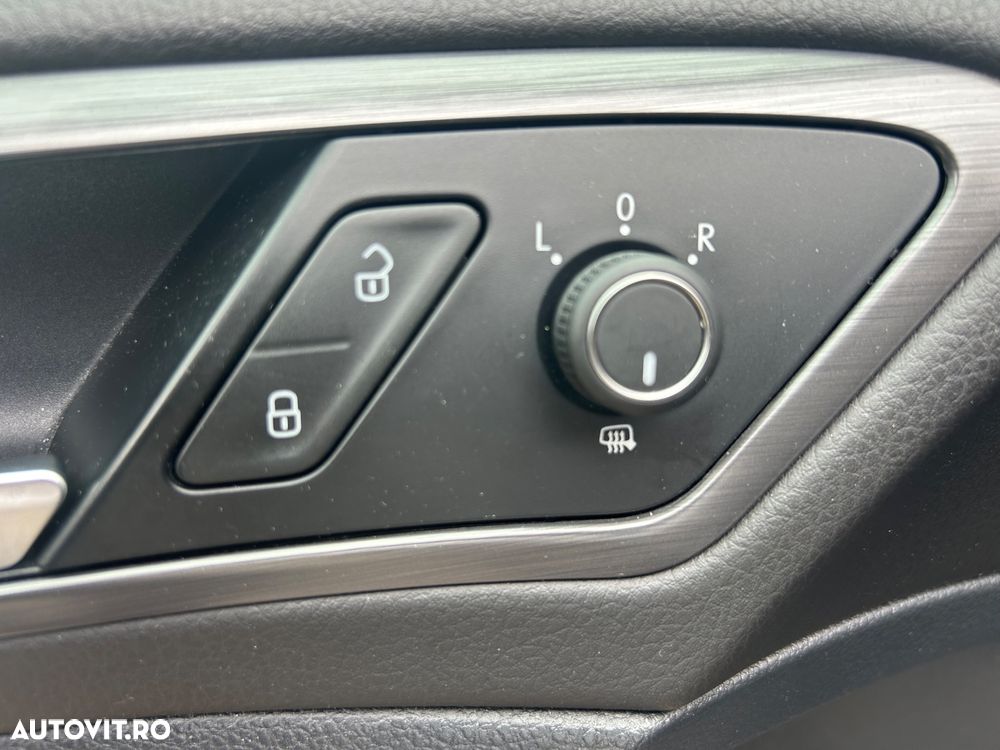 Volkswagen Golf 1.4 TSI (BlueMotion Technology) Highline - 24