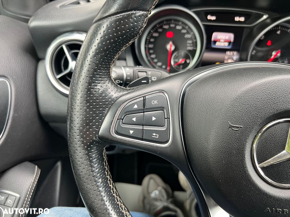 Mercedes-Benz GLA 220 d 4Matic 7G-DCT Style - 15