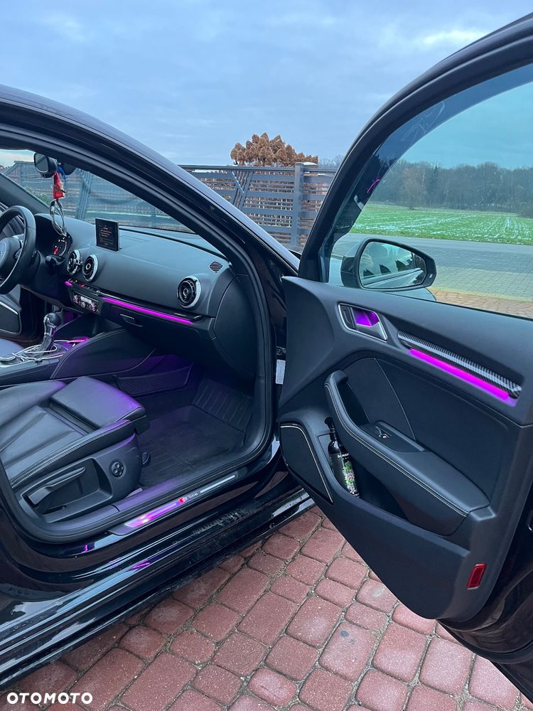 Audi A3 Sportback 2.0 TDI S tronic S line Sportpaket - 23