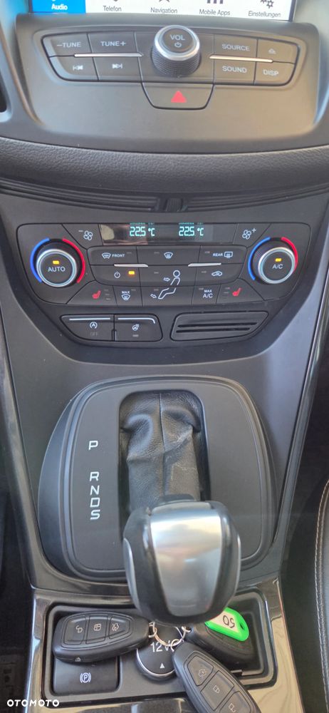 Ford Kuga 2.0 TDCi 4x4 Titanium - 28