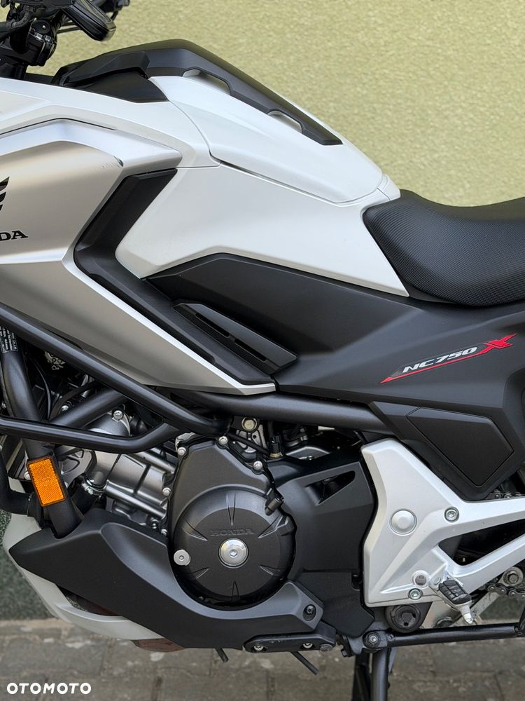 Honda NC - 25