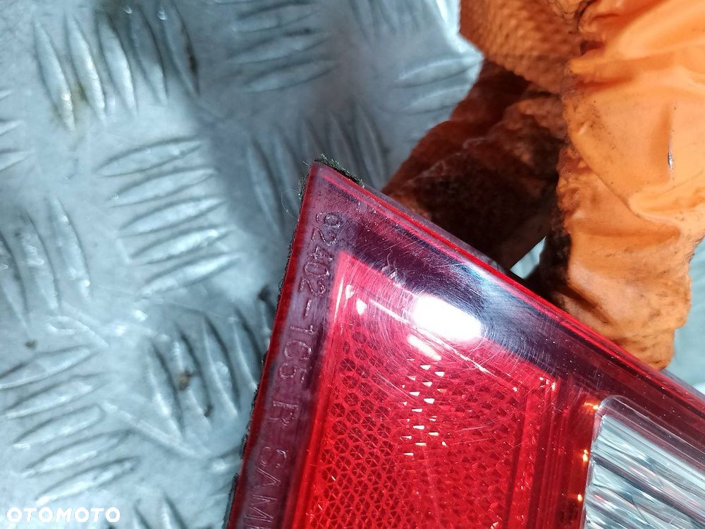 LAMPA TYLNA PRAWA HYUNDAI GETZ 92402-1C5XX HATCHBACK - 9