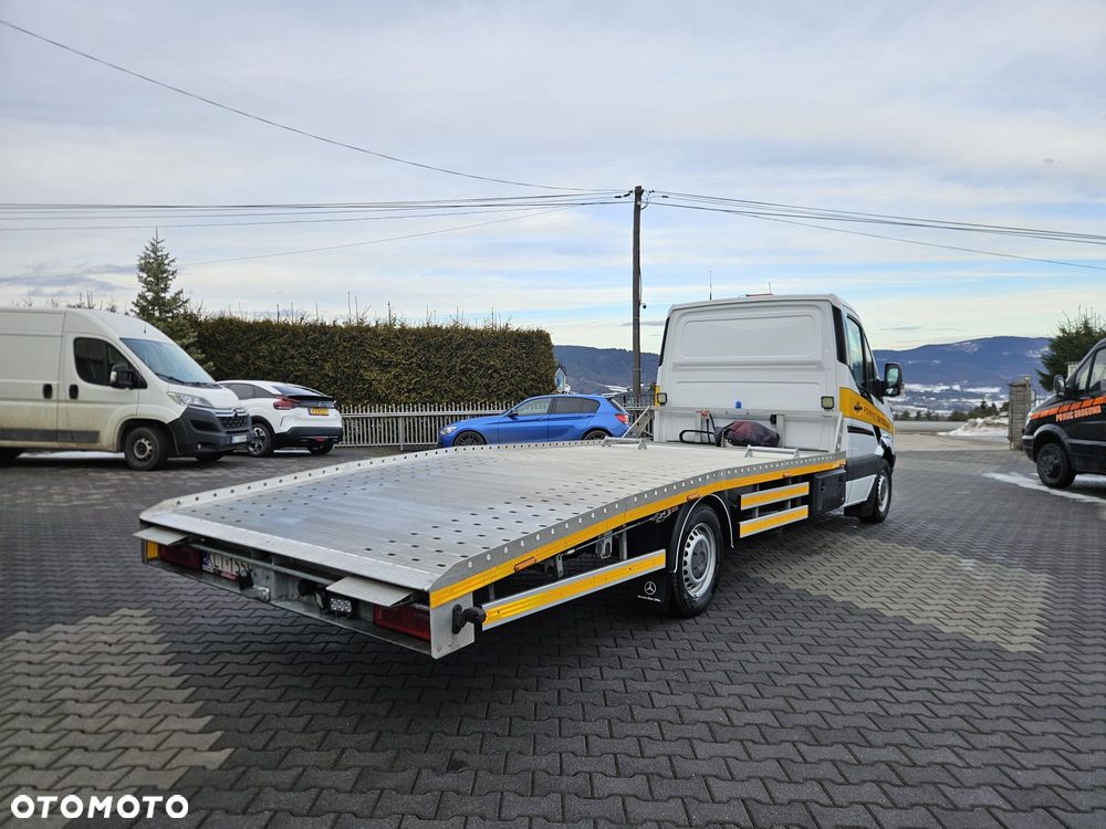 Mercedes-Benz SPRINTER - 6