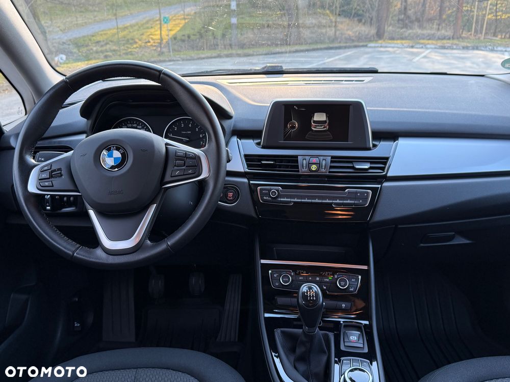 BMW Seria 2 - 24