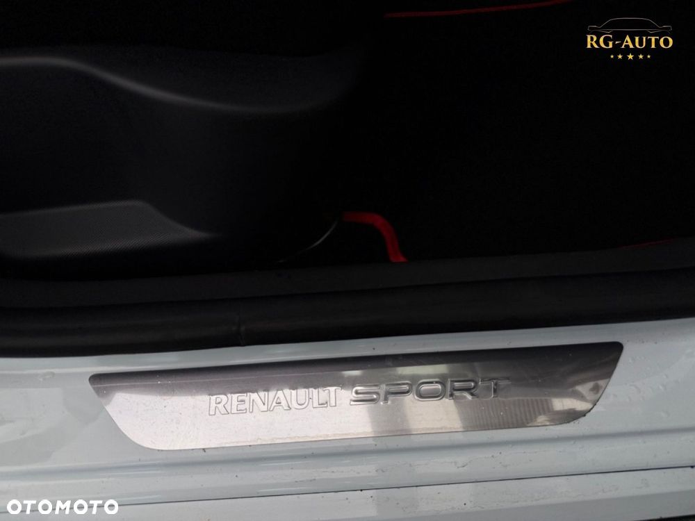 Renault Clio - 28
