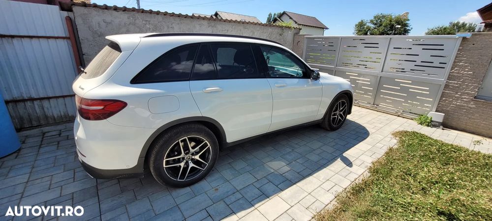 Mercedes-Benz GLC - 3