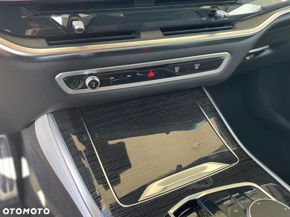 BMW X5 - 28