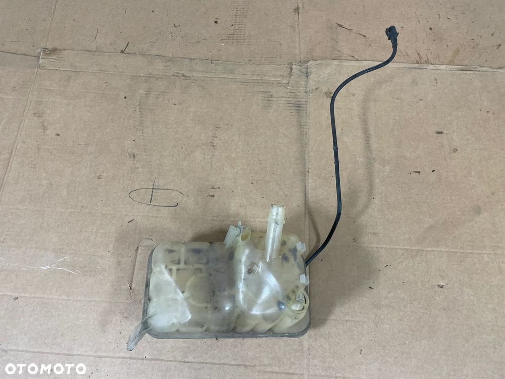 CITROEN C5 X7 III 2.0 HDI ZBIORNIK PŁYNU WYRÓWANWCZEGO - 3