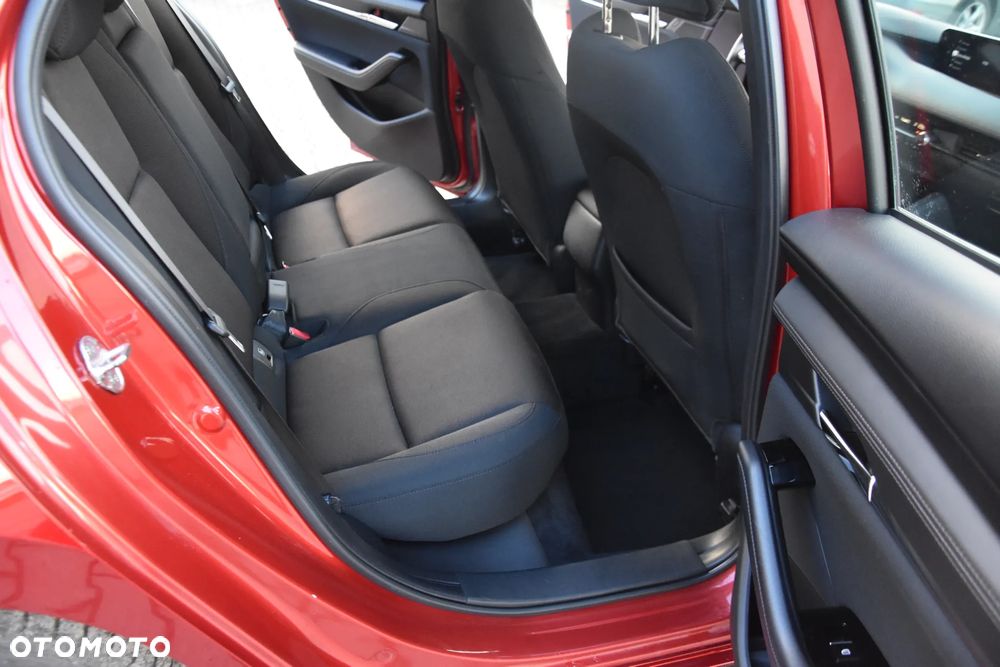 Mazda 3 - 10