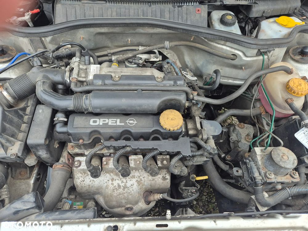 Opel Combo Tour 1.6 Comfort - 9