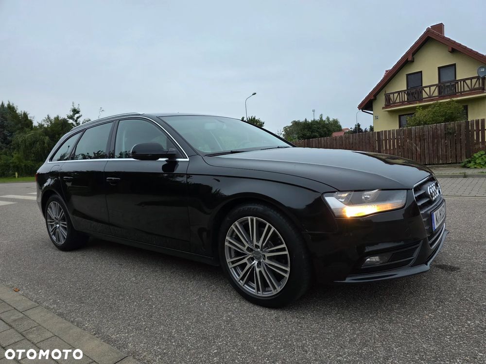 Audi A4 Avant - 10