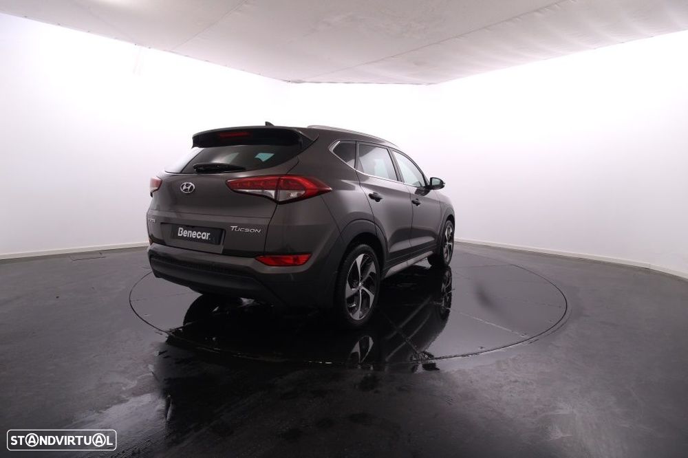 Hyundai Tucson 1.7 CRDi Premium - 7