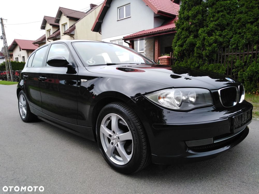 BMW Seria 1 118d DPF - 10