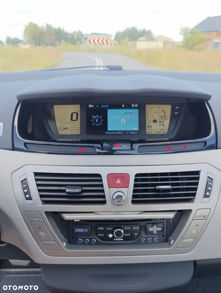 Citroën C4 Grand Picasso - 22