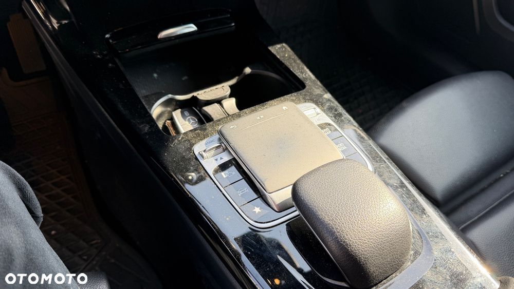 Mercedes-Benz Klasa A 180 d 7G-DCT Edition 19 - 30