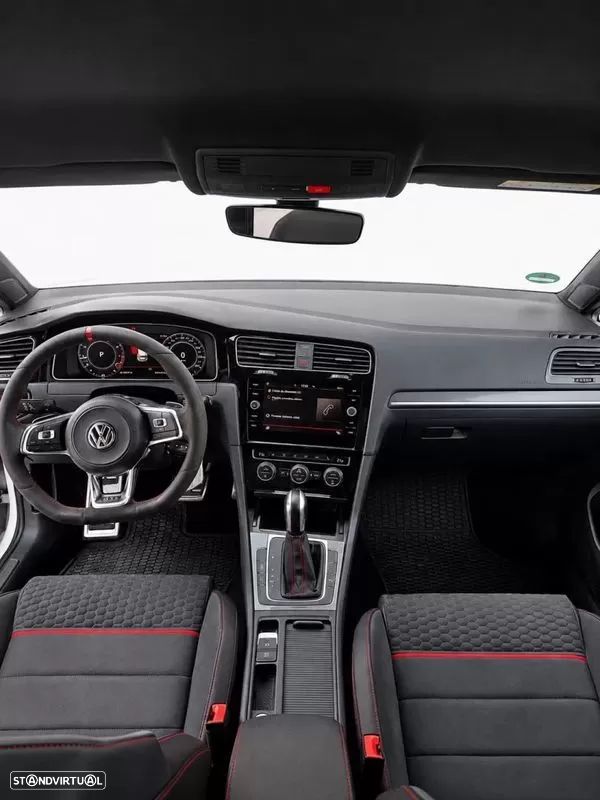 VW Golf GTI 2.0 TSI OPF DSG Performance - 9