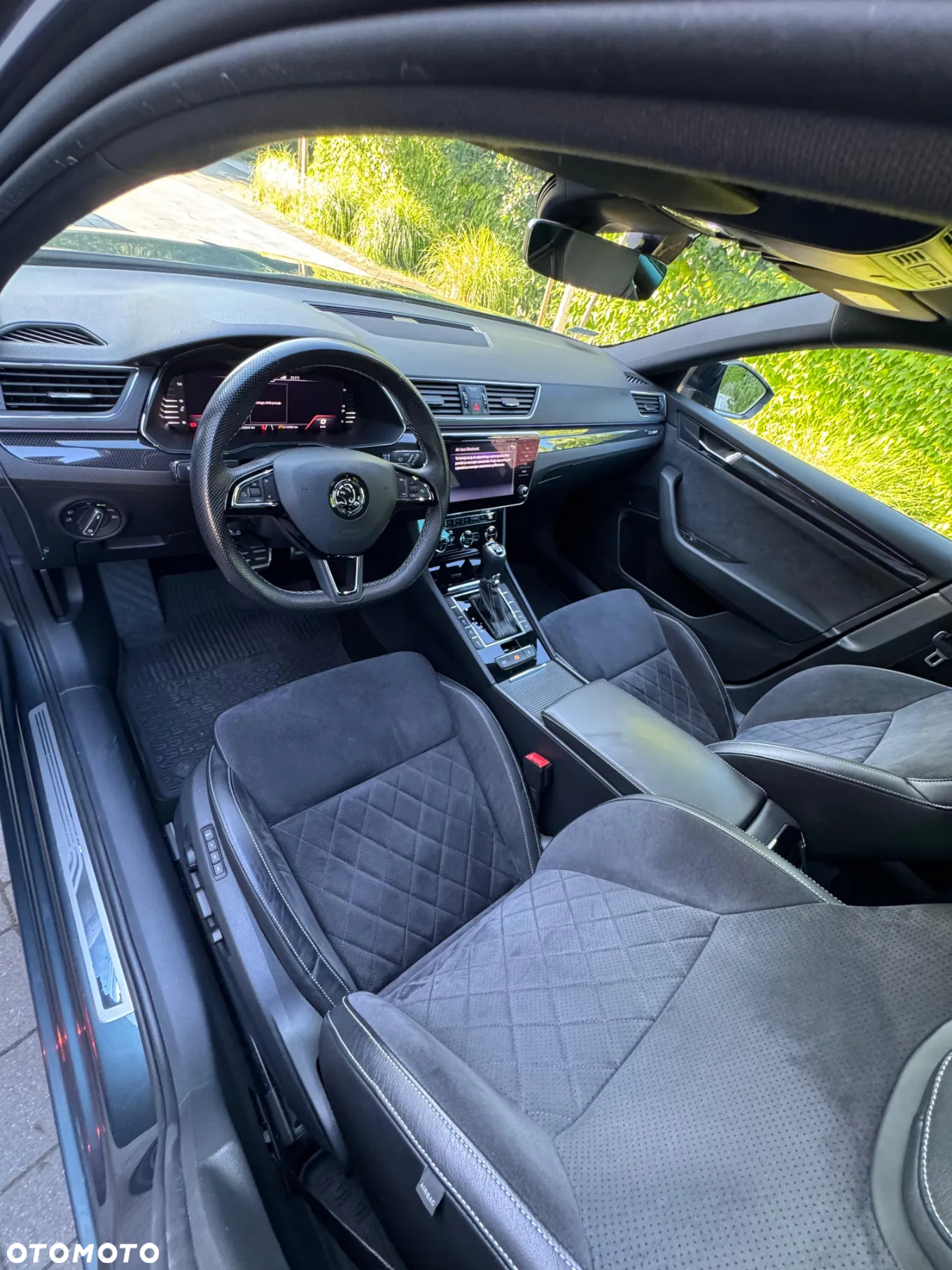Skoda Superb 2.0 TDI 4x4 Sportline DSG - 20