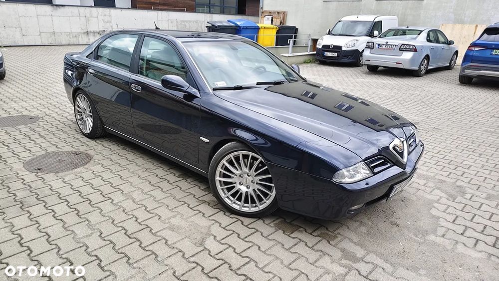 Alfa Romeo 166 - 1