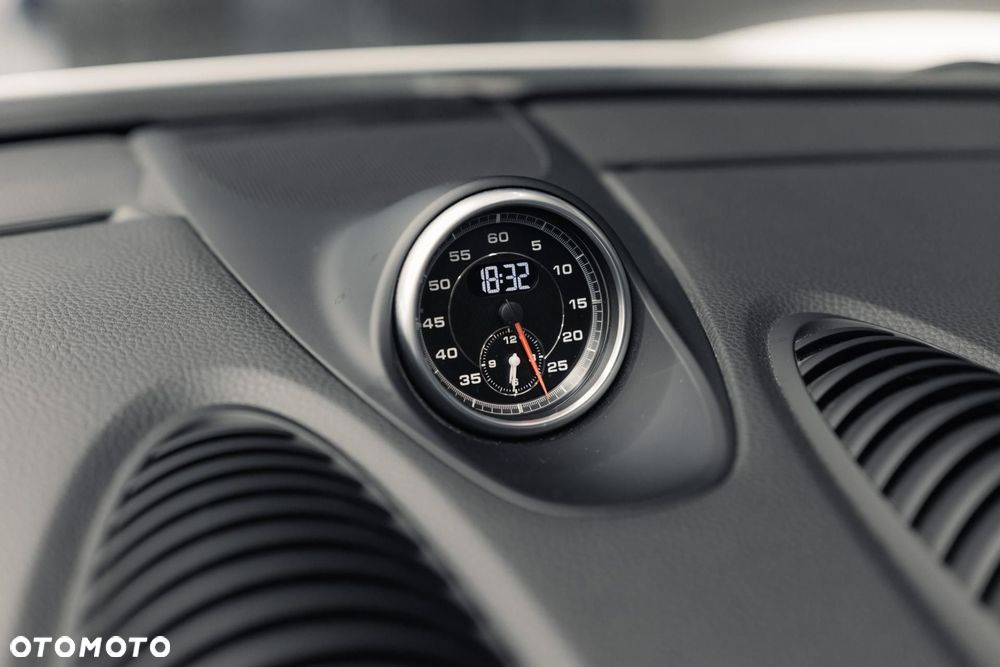 Porsche 718 Boxster PDK - 29