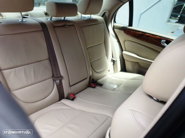 Jaguar XJ XJ6 3.0 - 11