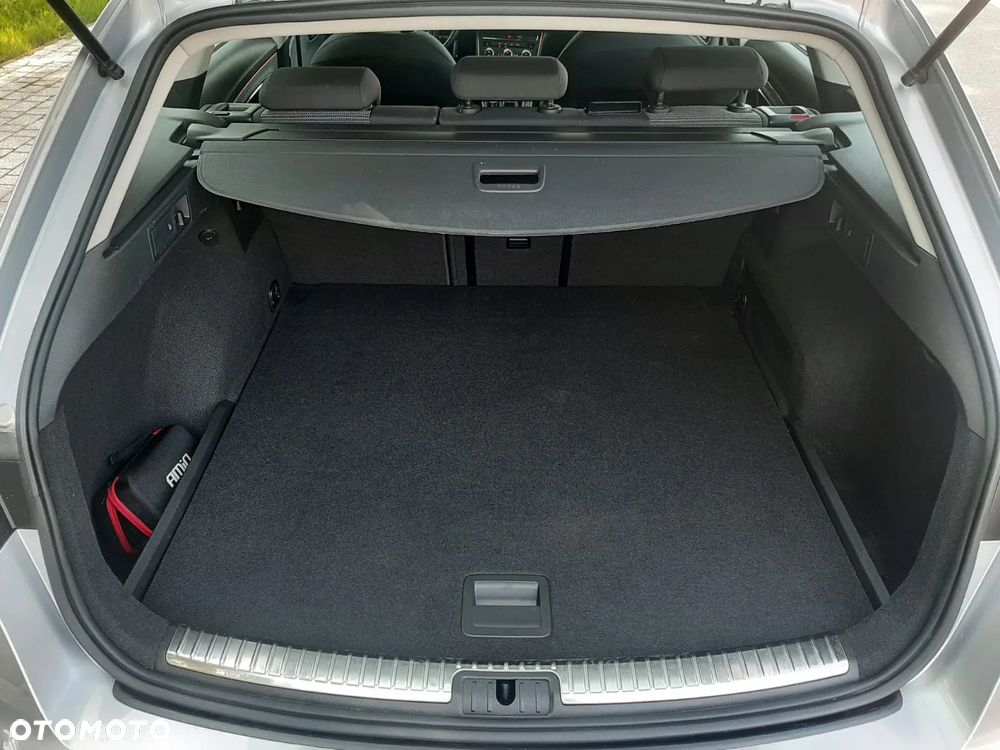 Seat Leon 1.6 TDI DSG Xcellence - 40