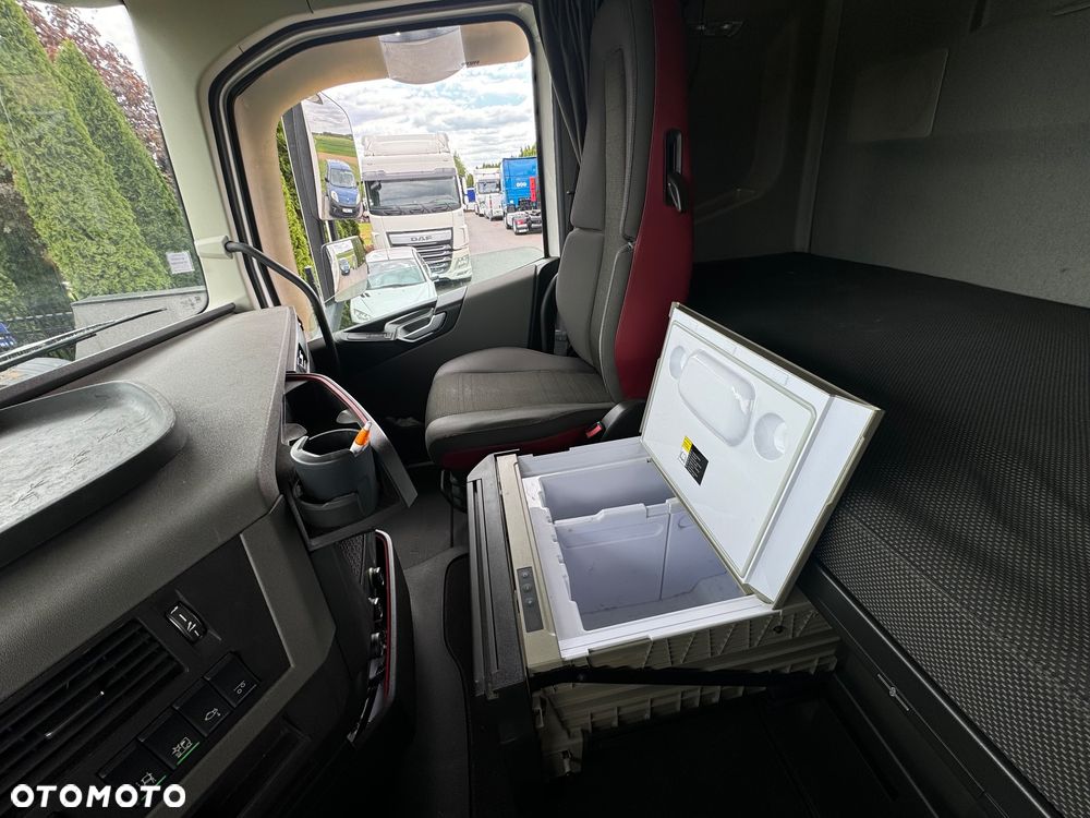 Volvo FH 500 Euro 6 // Super Stan // Serwisowany - 10