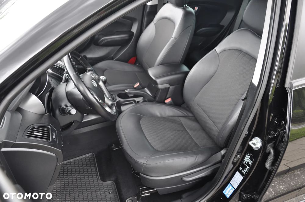 Hyundai ix35 - 13