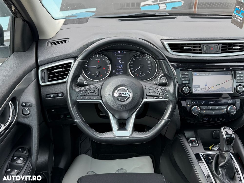 Nissan Qashqai 1.6 DCI Xtronic N-Connecta - 9