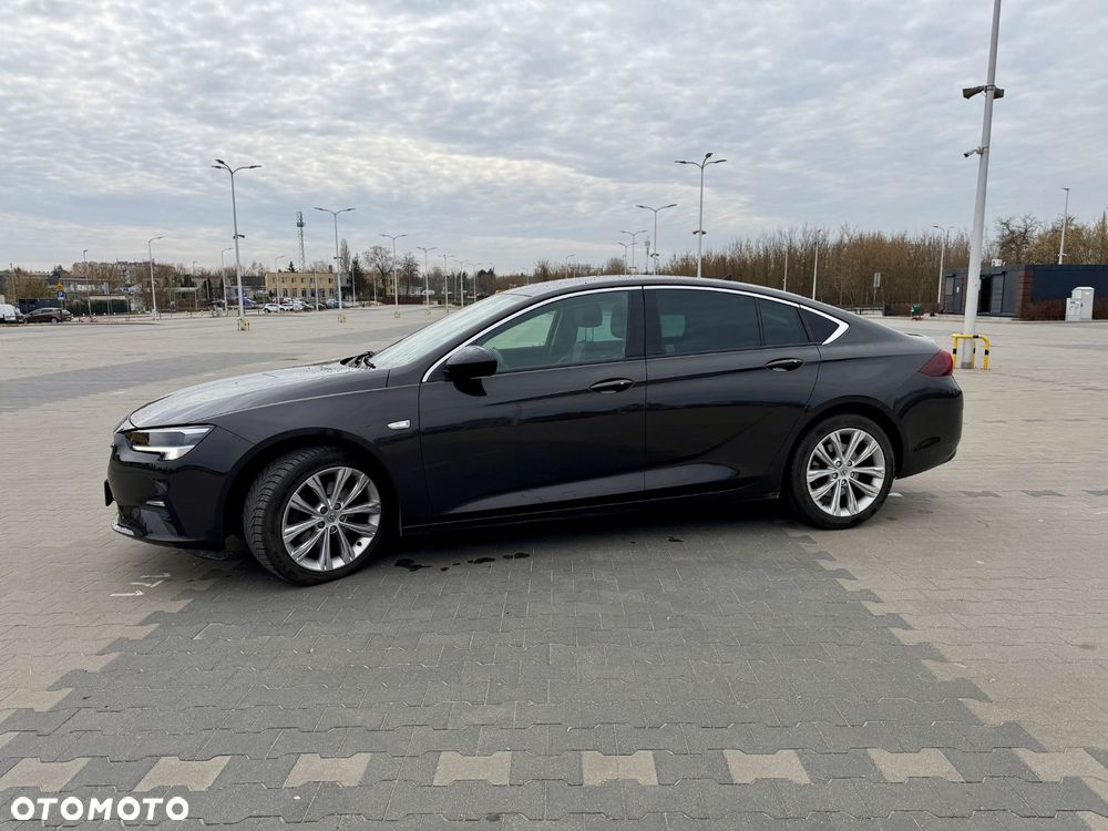 Opel Insignia 2.0 T Business Elegance S&S - 4