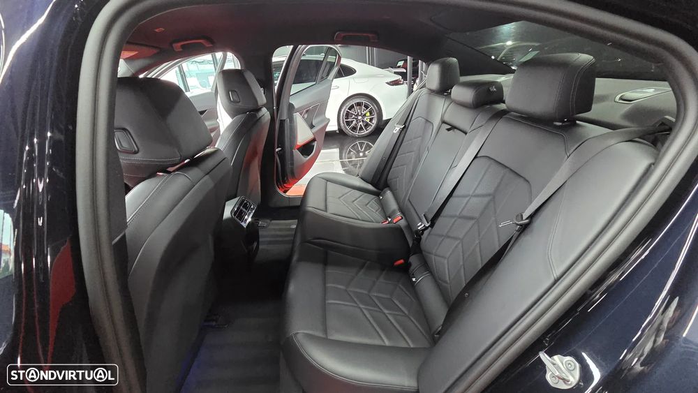BMW 520 d Pack M Auto - 28