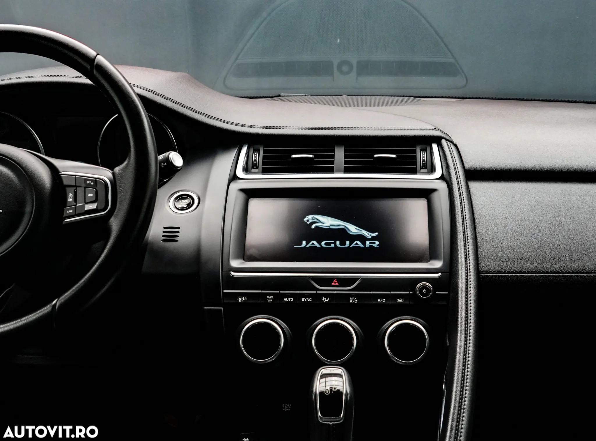 Jaguar E-Pace D150 AWD S - 19