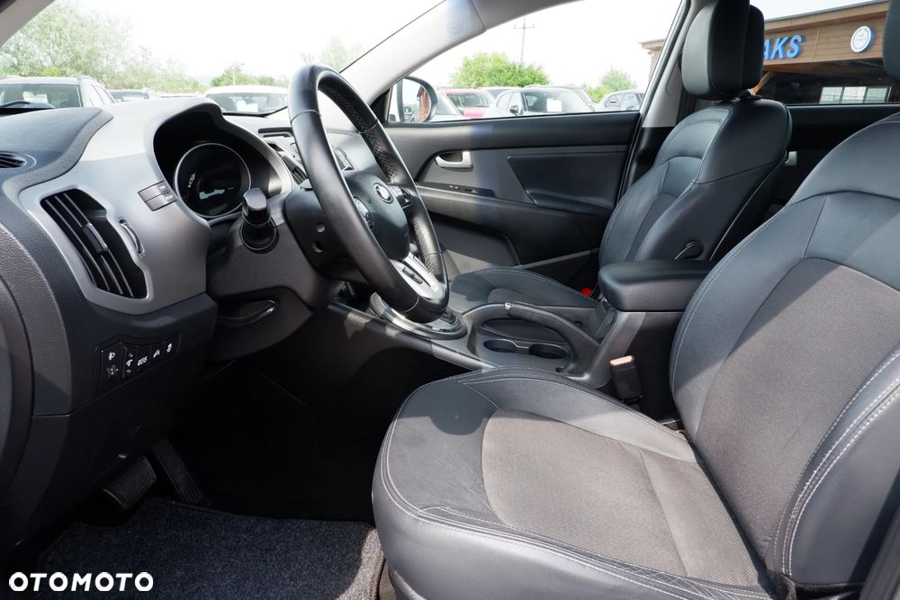 Kia Sportage 2.0 CRDI XL AWD - 27