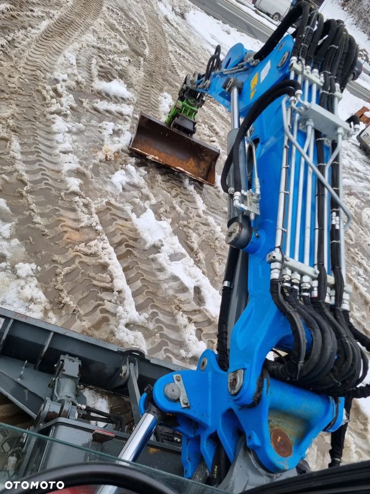 Wacker Neuson EW100 Koparka Kołowa 11 ton. 3x Ramię +ROTOTIL z regulacją szybkości+ Skosowanie Hydr+Pompa ON Łyżki. z Norwegii Jak Nowa z salonu! 2086mtg PERKINS silnik. STABILIZATORY Klima. DEKRA 2026r. Książka serwisowa. Szybkozłącze Hydr. Opcja podpięcia samego wiertła do gleby. - 17