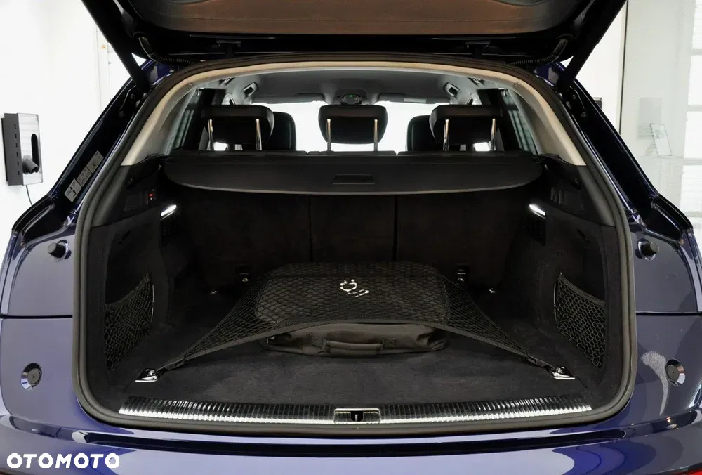 Audi Q5 55 TFSI e Quattro S tronic - 8
