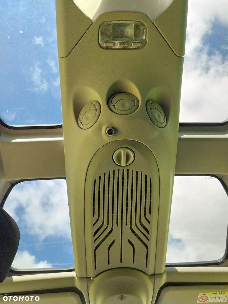 Peugeot Partner 1.6 BlueHDi Outdoor S&S - 17