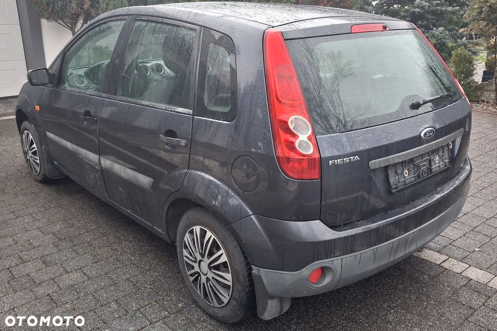Ford Fiesta 1.3 Black Magic - 5
