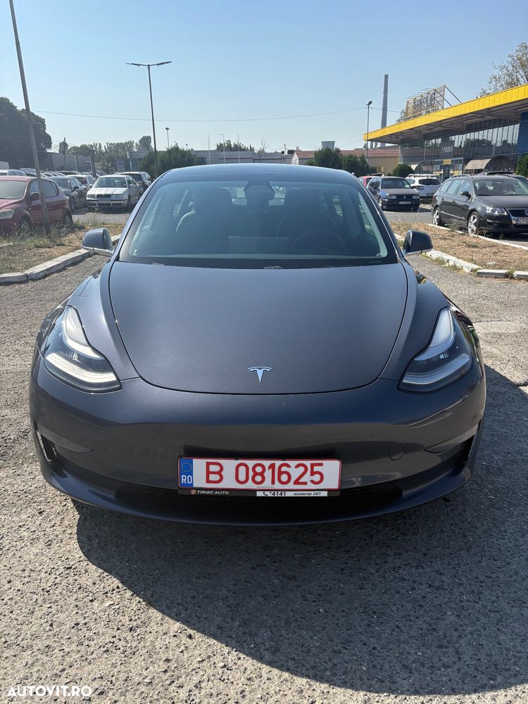 Tesla Model 3 ver-langstreckenbatterie-allradantrieb-dual-motor-580-km-shanghai-version- - 1