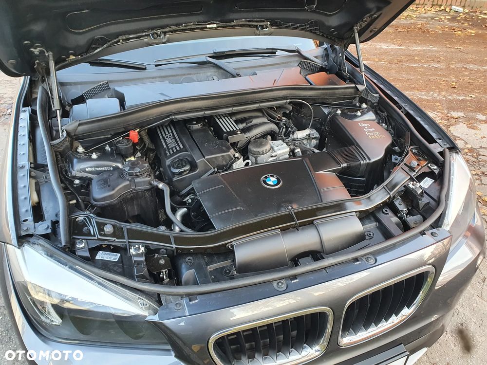 BMW X1 sDrive18i - 23