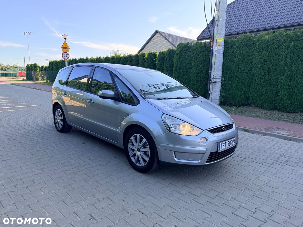 Ford S-Max 2.0 TDCi DPF Ambiente - 20