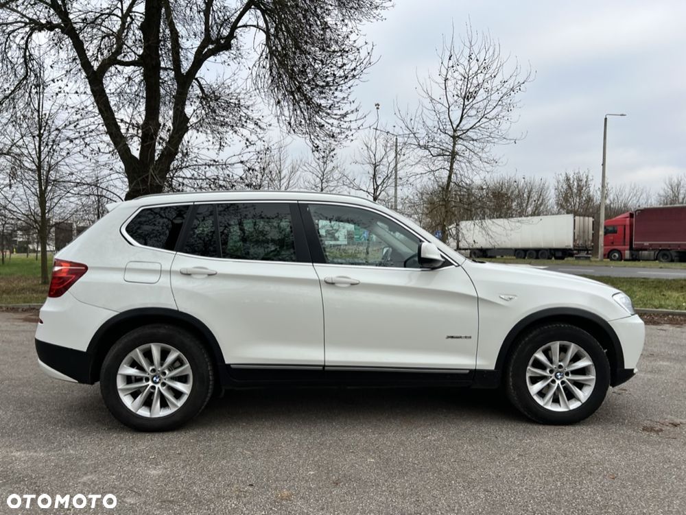 BMW X3 xDrive28i - 9