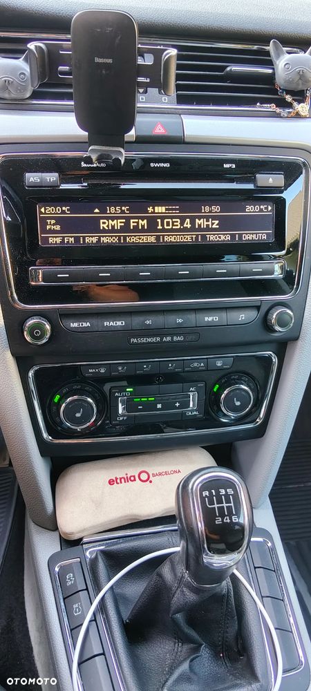 Skoda Superb 2.0 TDI Elegance - 11