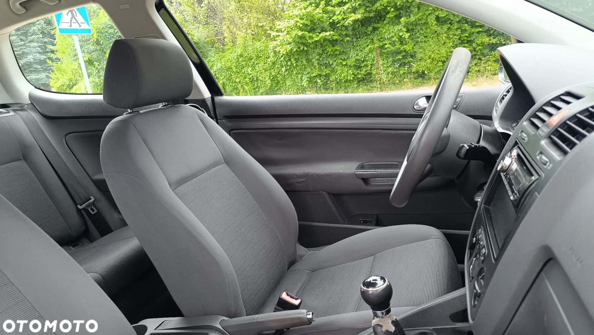 Volkswagen Golf 1.6 Comfortline - 13