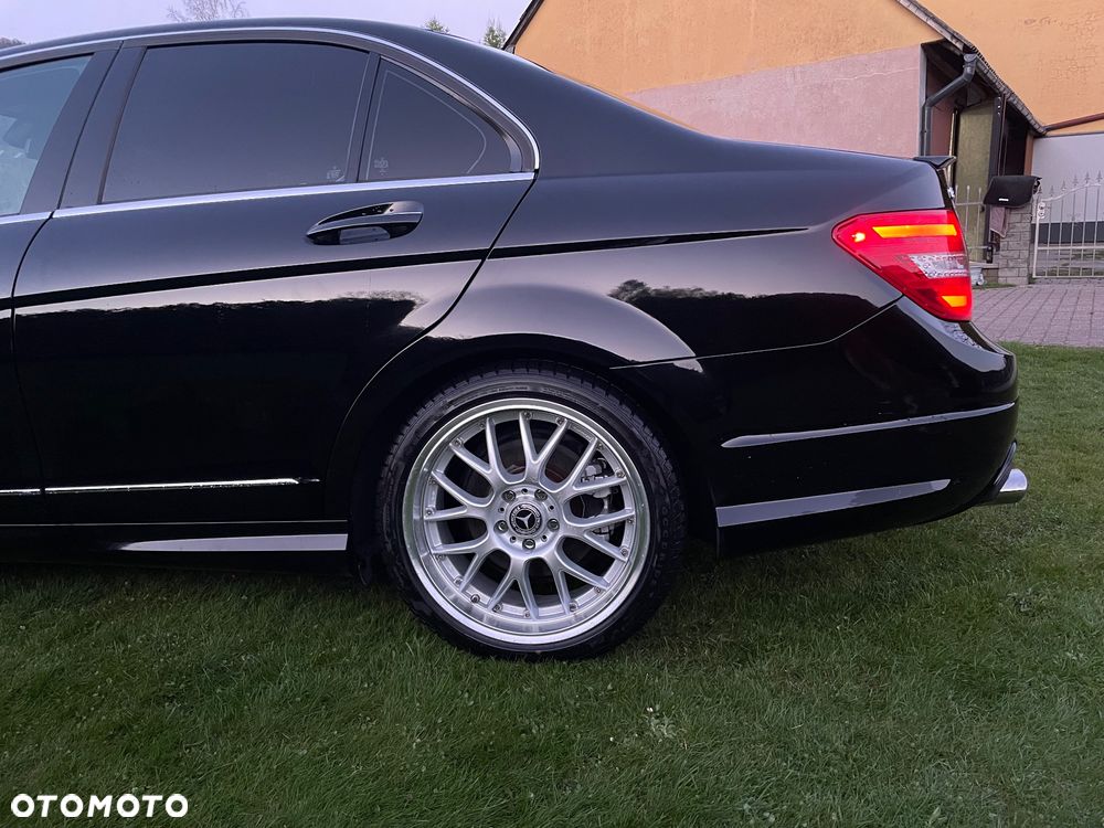 Mercedes-Benz Klasa C - 16