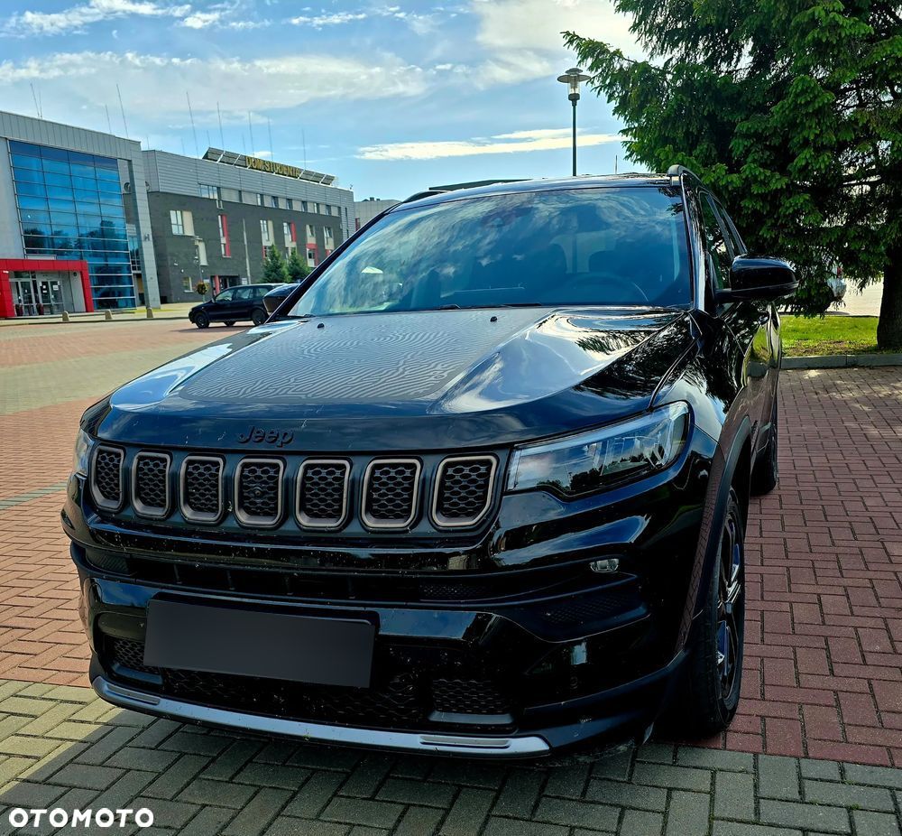 Jeep Compass - 16
