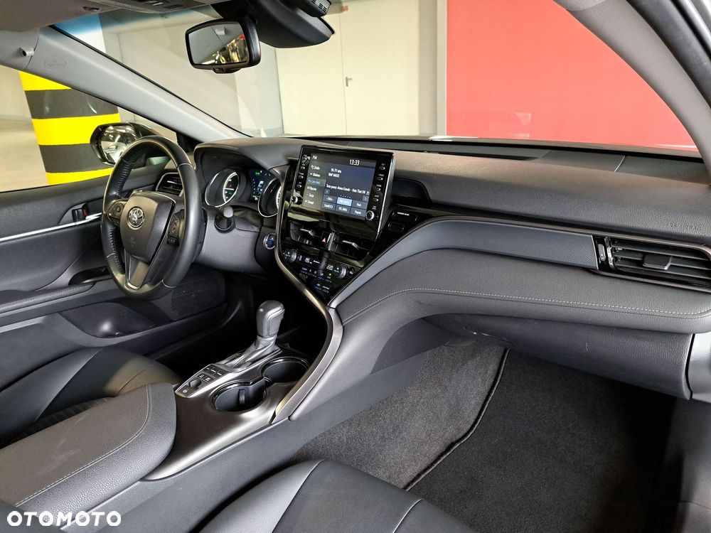 Toyota Camry 2.5 Hybrid Prestige CVT - 18