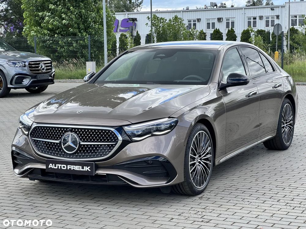 Mercedes-Benz Klasa E 220 d mHEV 4-Matic AMG 9G-Tronic - 4