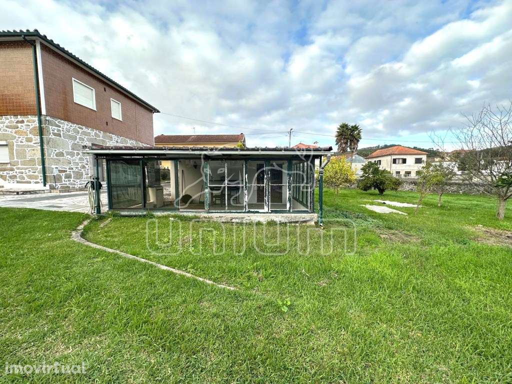 MORADIA T4 ISOLADA EM VILA DE PUNHE - Grande imagem: 3/26