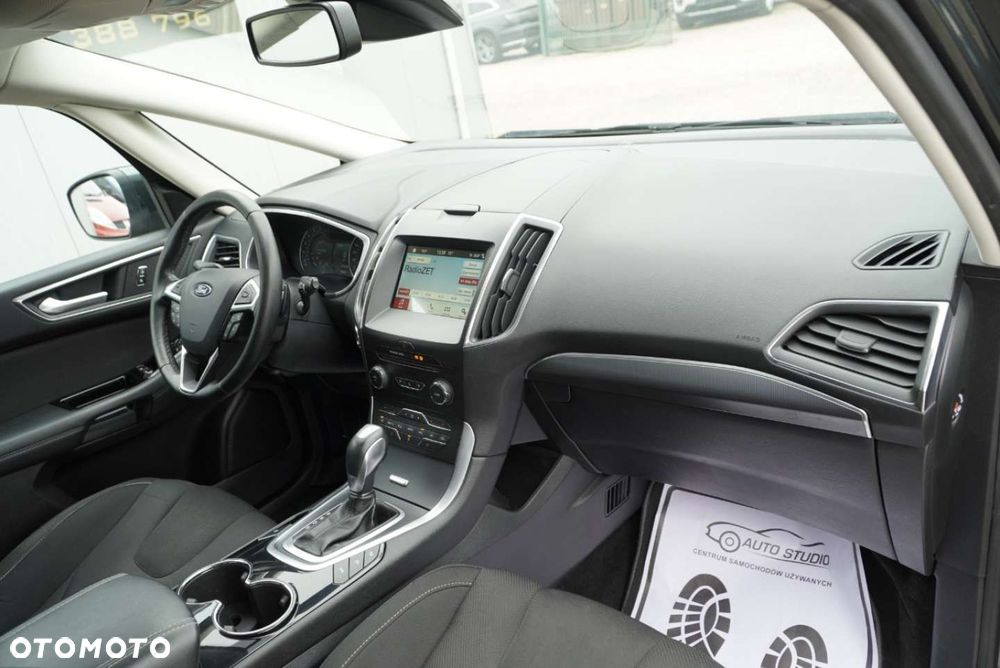 Ford S-Max 2.0 TDCi Titanium PowerShift - 10