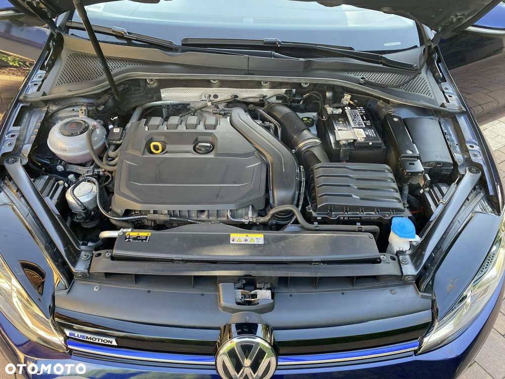 Volkswagen Golf 1.5 TSI BMT Comfortline - 37